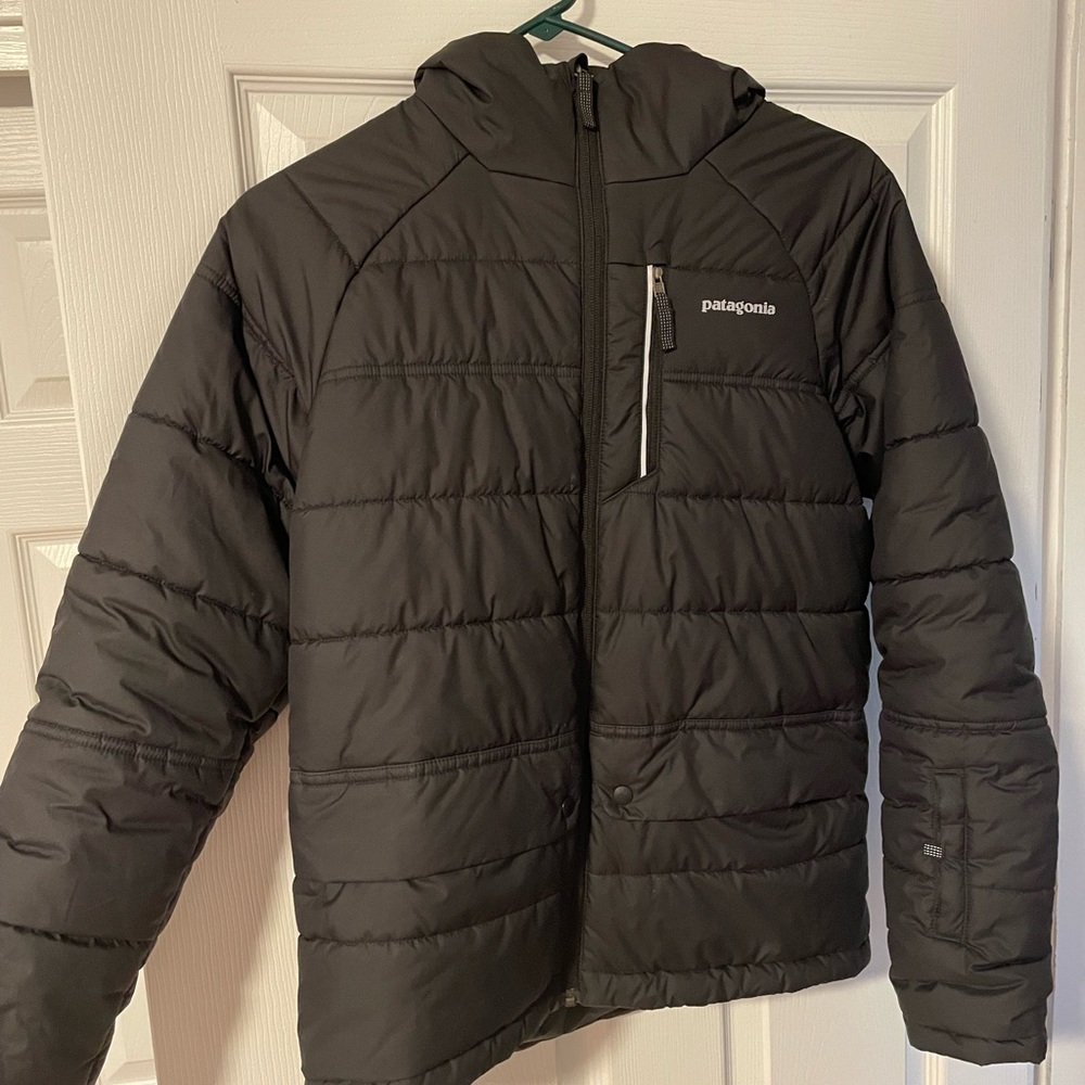 Patagonia Youth XL hooded winter jacket (black)